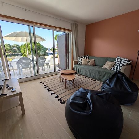 Private Lake Condo Apartment - Troia Exterior foto